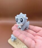 Baby Triceratops with Desert Showcase | 3D Printable Files (STL, 3MF) - Image 2